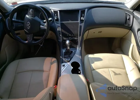 2015 Infiniti Q50 Base z USA, uszkodzony, nr VIN JN1BV7AP3FM351326